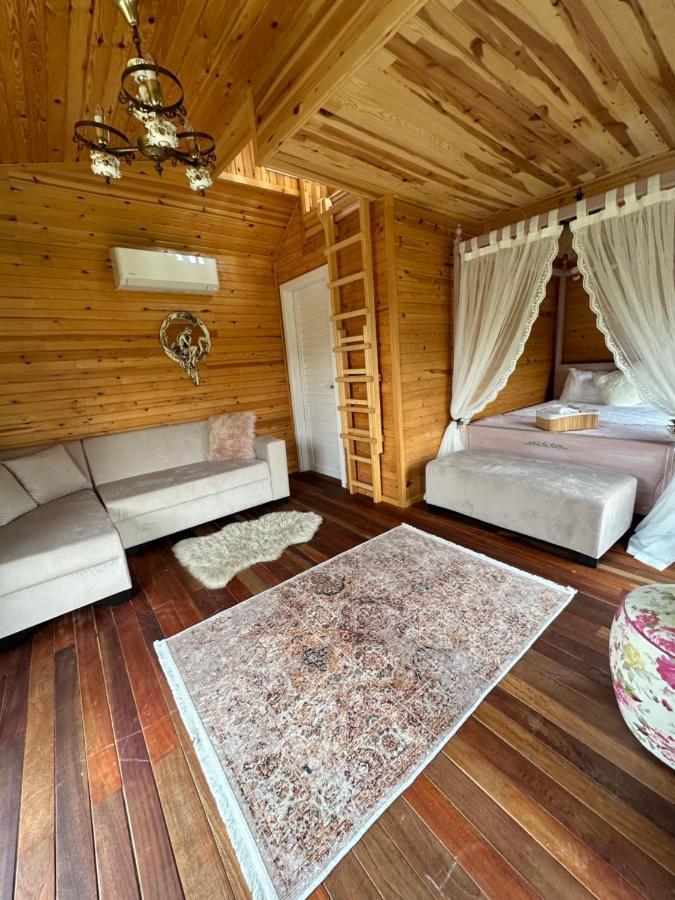 Seyyah Cafe Bungalows Aliaga Luaran gambar